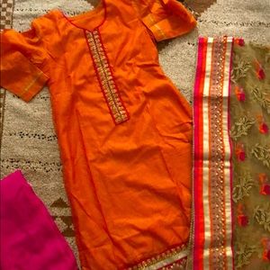 🧡Beautiful orange and pink indian Salwar Kameez🧡